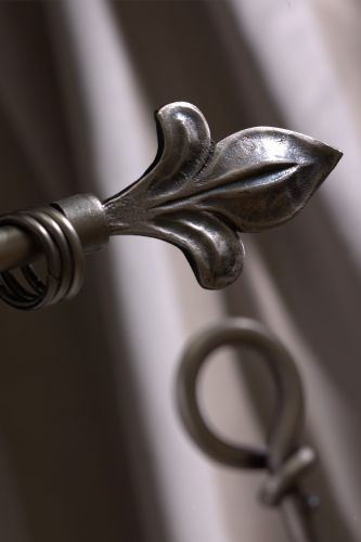 Wrought Iron 3/4" Diameter - Single